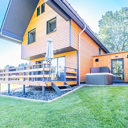 Urlaub Am Schwarzbach Mit Sauna Und Whilpool Bütgenbach Eksteriør billede