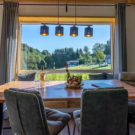 Urlaub Am Schwarzbach Mit Sauna Und Whilpool Bütgenbach Eksteriør billede