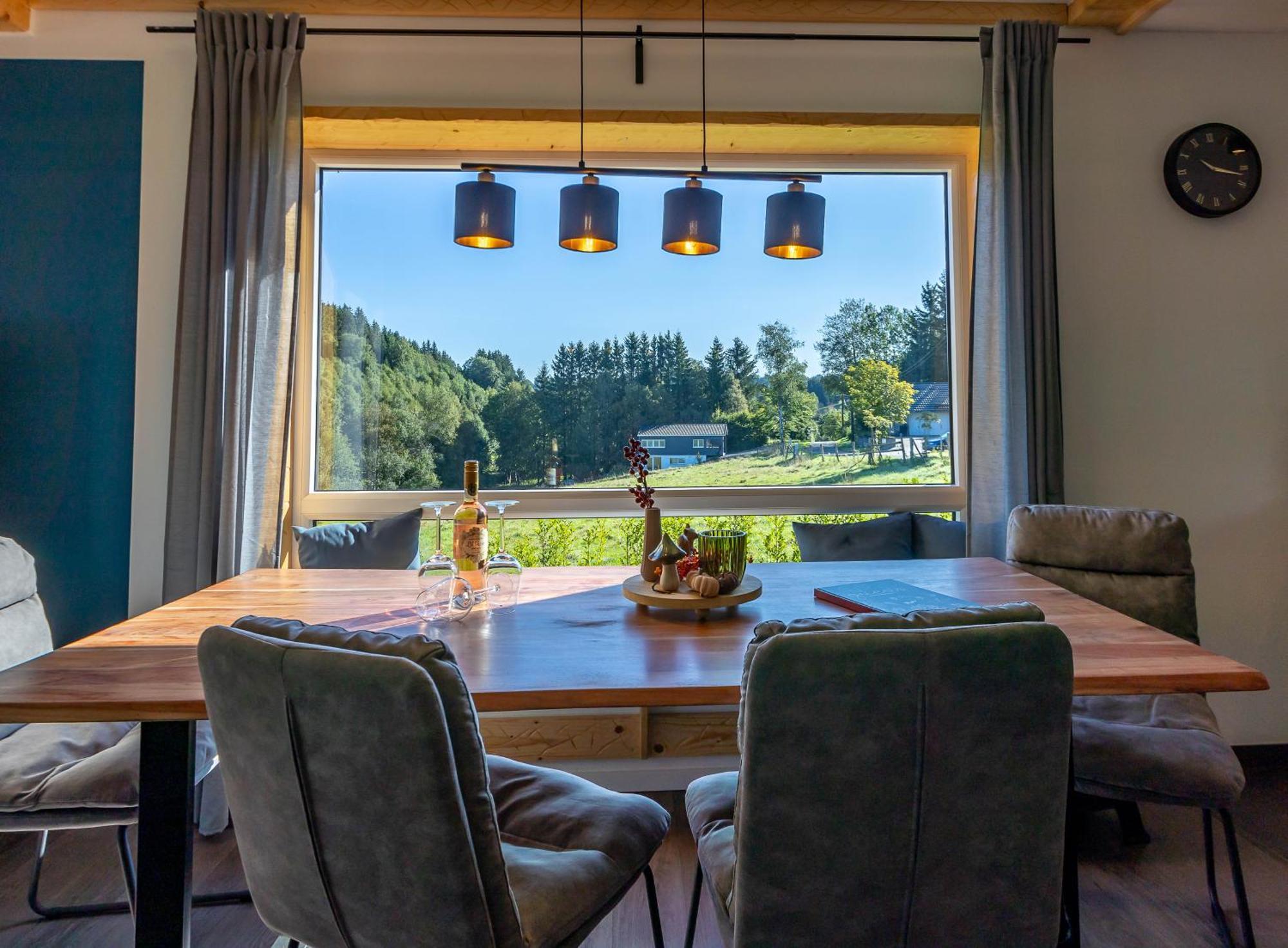 Urlaub Am Schwarzbach Mit Sauna Und Whilpool Bütgenbach Eksteriør billede